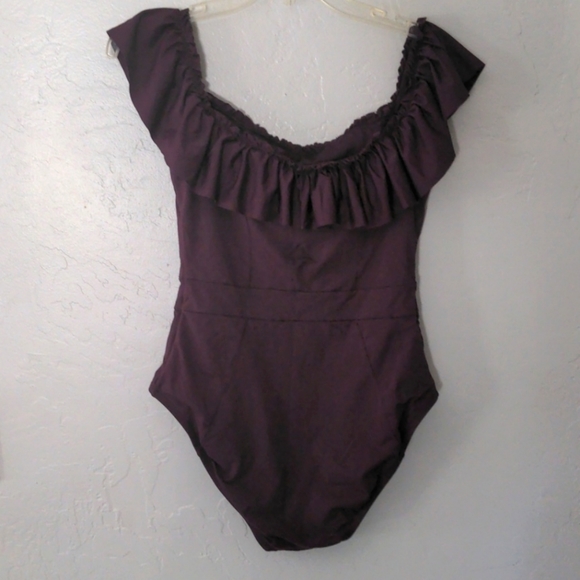 BLEU TOD BEATTIE OFF SHOULDER ONE PIECE - Picture 6 of 9